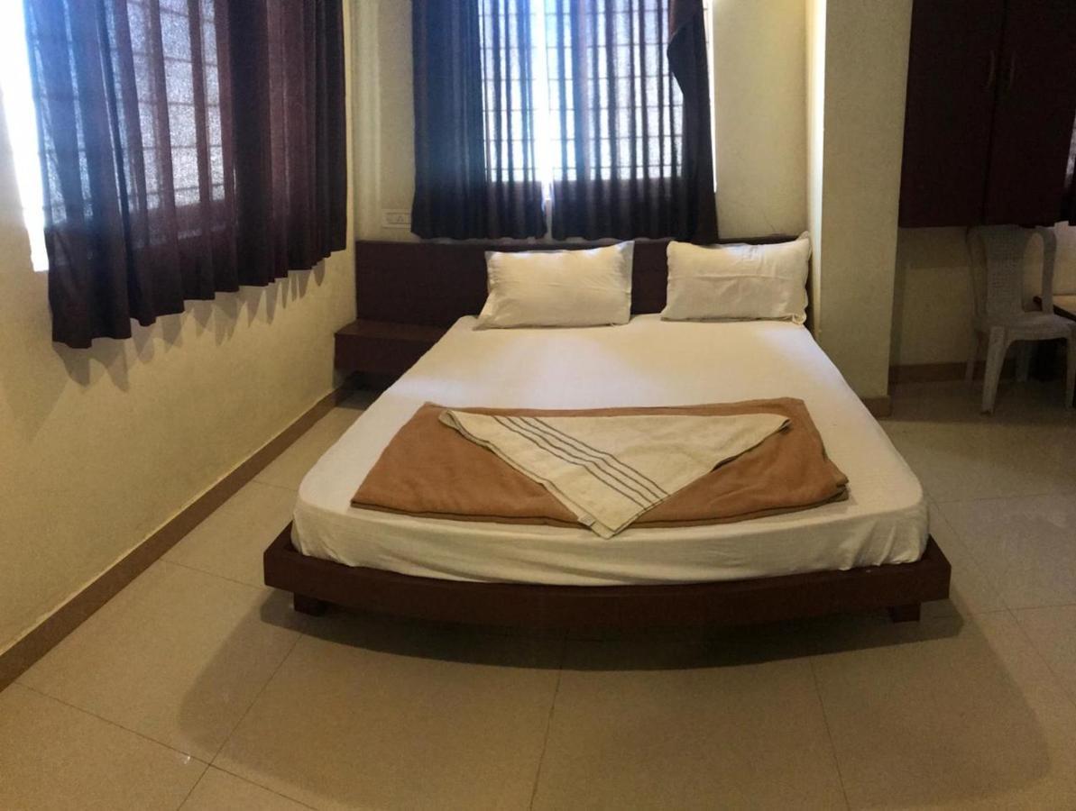 Staymaker Bright Palace Residency 시모가 외부 사진