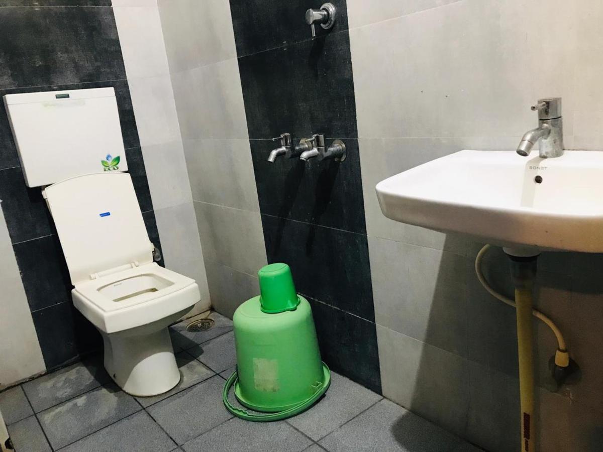 Staymaker Bright Palace Residency 시모가 외부 사진